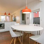 4-person In Apartamento