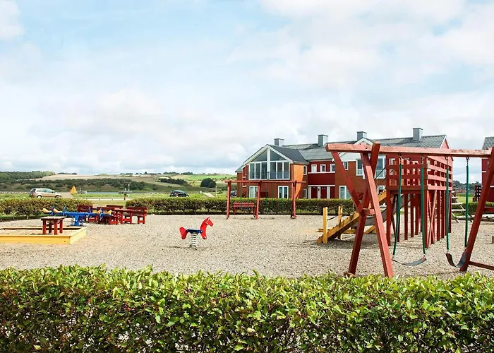 아파트 4-person In 렘비그